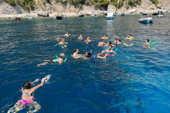 Capri Private all inclusive Boat Tour with City Exploration - FAQs