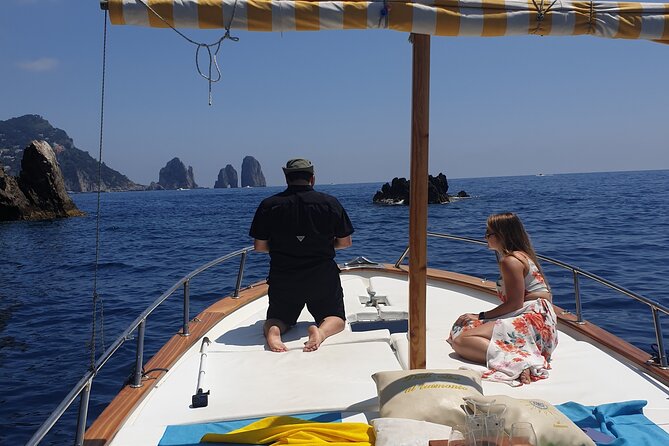 Capri Private Boat Tour From Capri (2 Hours) - Meeting and Pickup