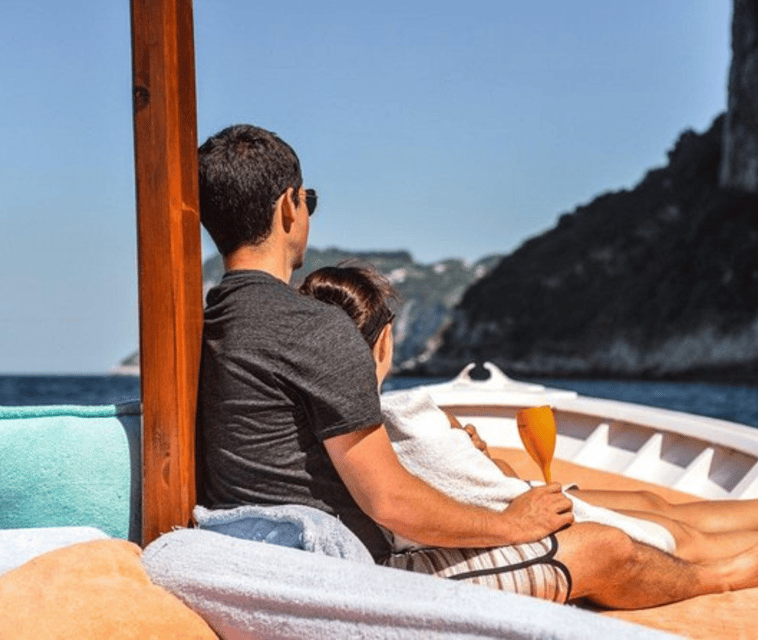 Capri: Private Boat Tour with Aperitif Included - Itinerary Breakdown: What to Expect
