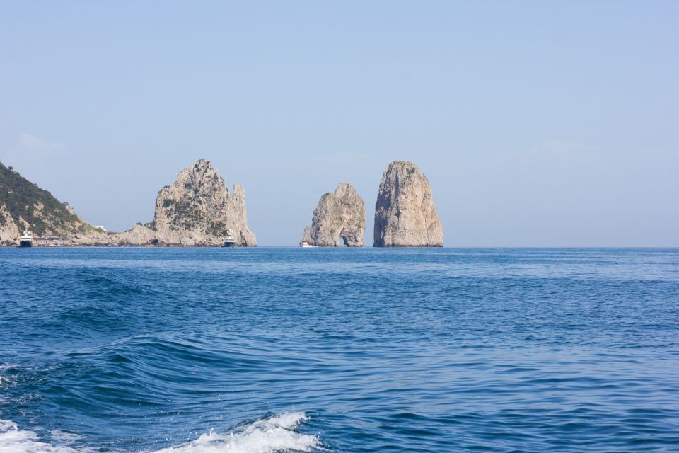 Capri: Private Island Boat Tour for Couples - Discovering Capris Breathtaking Grottoes