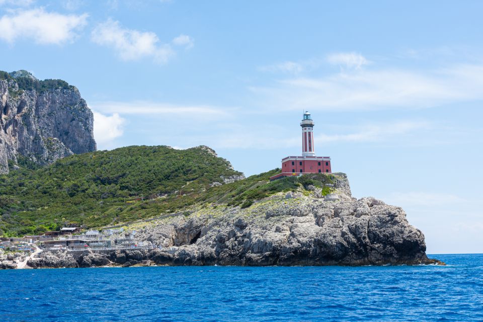 Capri: Private Island Boat Tour for Couples - Admiring the Faraglioni Rocks
