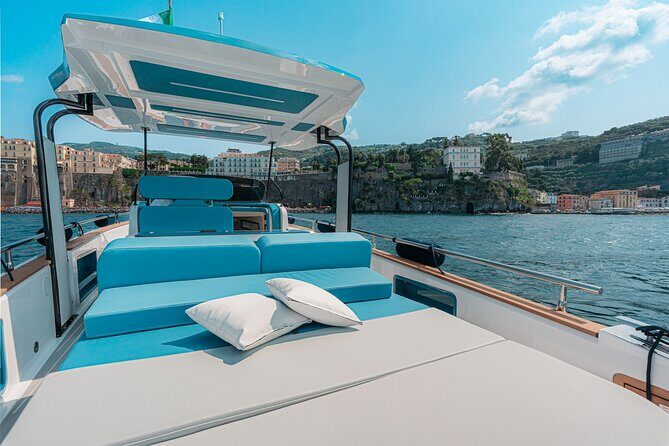 Capri Private Luxury Boat Tour from Sorrento, Positano, or Amalfi - An In-Depth Look at the Capri Private Luxury Boat Tour