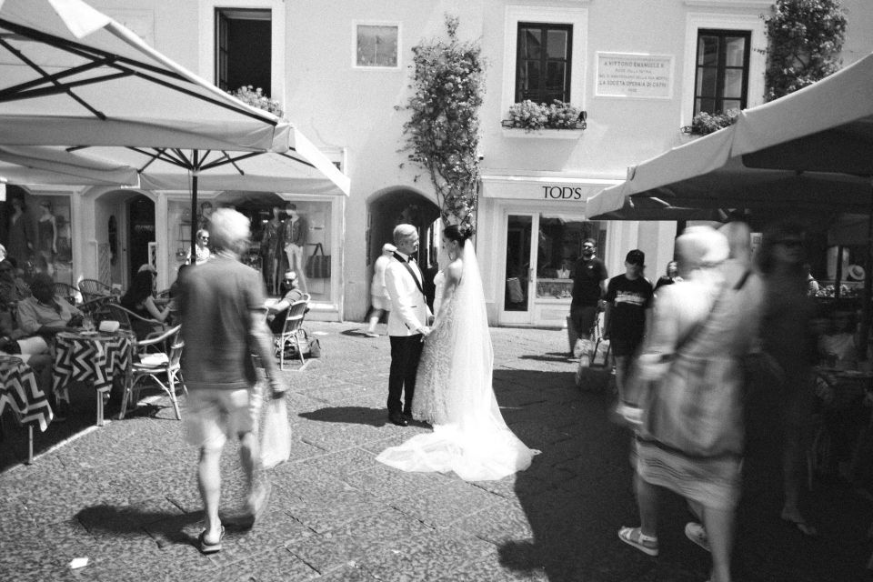 Capri Private Photo Session With a PRO Photographer - Inclusions and Pricing