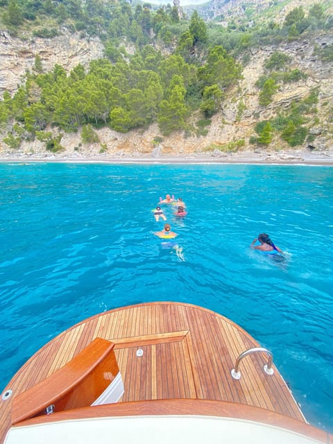 Capri: Secret Corners Boat Tour with Local Skipper - The Sum Up