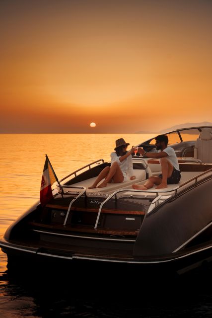 Capri: Sunset & Champagne Cruise via Riva 44 Speedboat - Experience Description