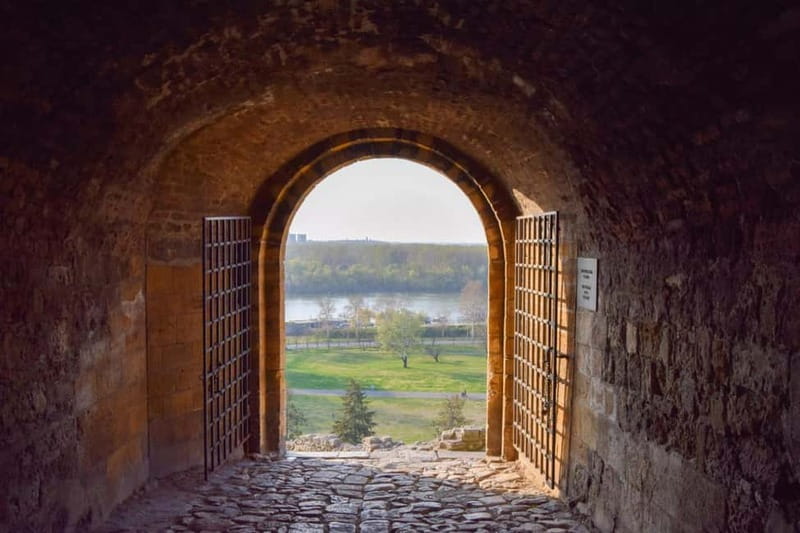 Captivating Belgrade Museums Walk with Insider Tales - Key Points