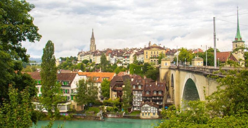 Capture the Most Instaworthy Spots of Bern With a Local - Highlights of the Experience
