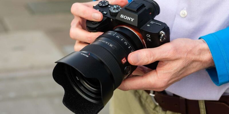 Capture Your Adventure With Our Camera Hire Service - High-quality Camera Equipment for Rent