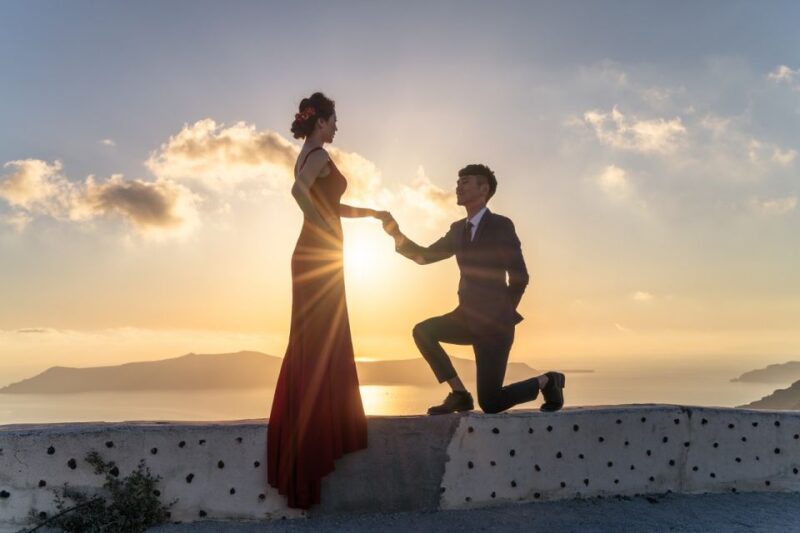 Capture Your Marriage Proposal Memories: Photoshoot in Oia - Photo Access and Delivery