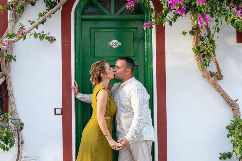 Capturing Beauty in Puerto de Mogán  1-Hour Photoshoot - What To Expect During Your Photoshoot