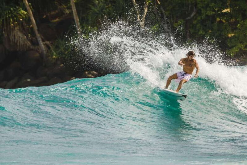 Capturing the Thrill of the Waves - The Experience on the Water: What to Expect