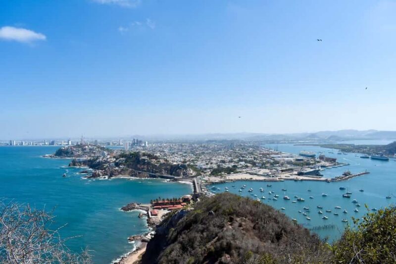 Car and walking tour of Mazatlán - FAQs