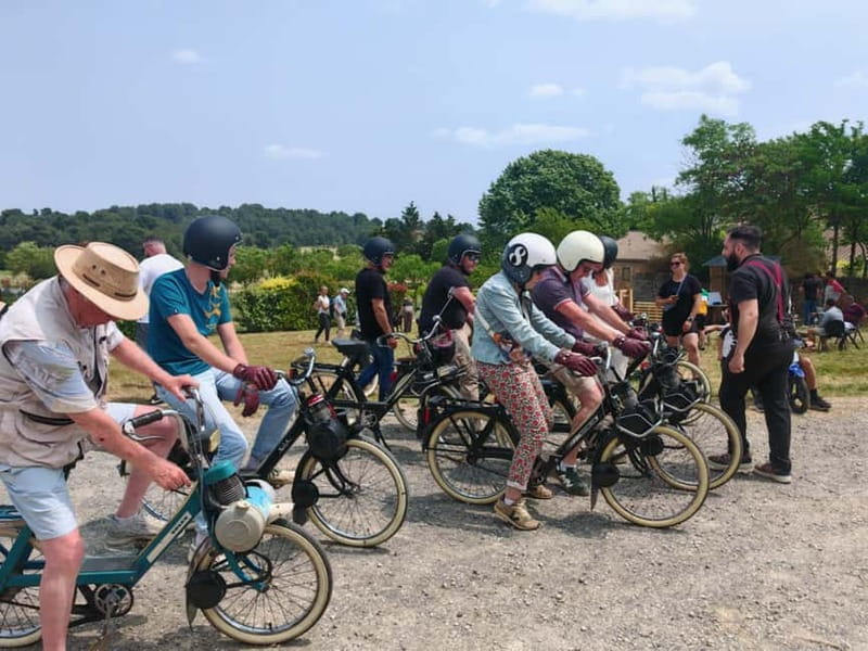 Carcassonne: Solex ride with guide and wine tasting - An In-Depth Look at the Experience