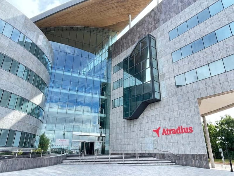 Cardiff: Doctor Who Cardiff Bay Walking Tour - Exploring the Itinerary: What You Can Expect