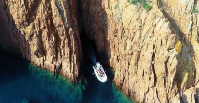 Cargèse: Calanques of Piana Capo Rosso Semi-Rigid Boat Tour - Sunset on the Red Granitic Rocks
