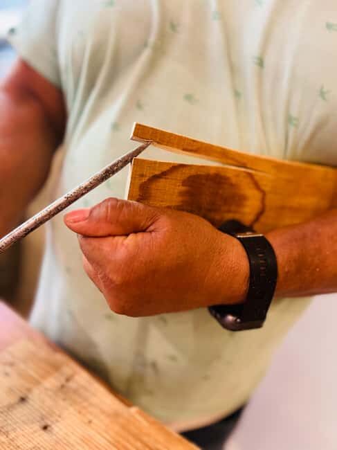 Caribbean Driftwood Making in Curaçao - An Honest Look at the Caribbean Driftwood Workshop