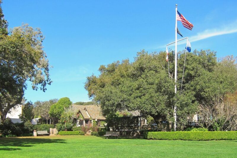 Carmel-By-The-Sea: Fairy Tale Houses Self-Guided Audio Tour - Getting to the Starting Point