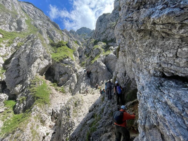 CARPATHIAN MOUNTAINS GRAND HIKING TOUR - FOR GROUPS - Inclusions and Logistics
