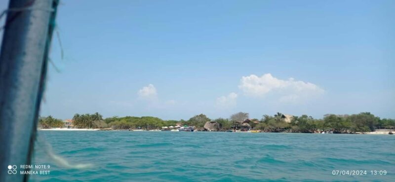 Cartagena: 5 ISLANDS by speedboat with SNORKELING & LUNCH - FAQ