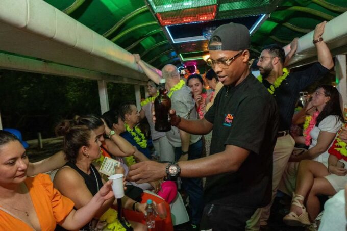 Cartagena: City Highlights Chiva Party Bus Tour at Night - What to Expect on the Night