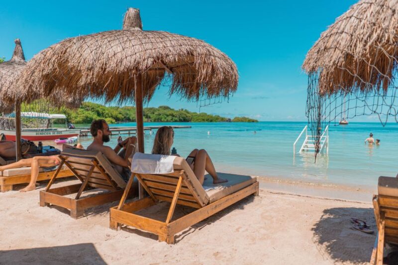 Cartagena: Islabela Islands Boat Trip With Lunch & Cocktail - Experience Highlights