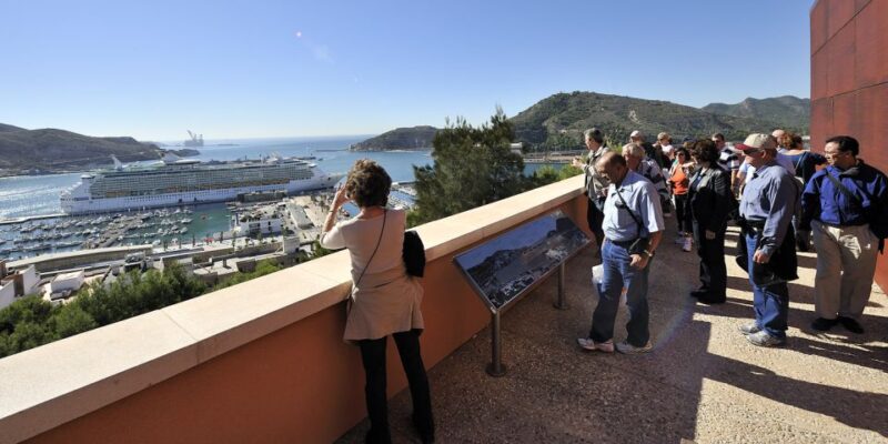 Cartagena: Panoramic Lift & Conception Castle Ticket - Historical Significance of Castillo De La Concepción