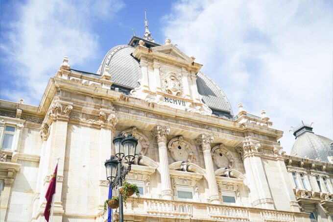 Cartagena Private Tour - Plaza San Francisco: Gastronomy and Leisure