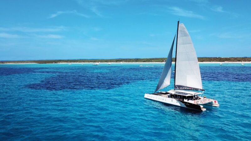 Cartagena: Rosario Islands Catamaran With Lunch and Snorkel - Snorkeling Adventure