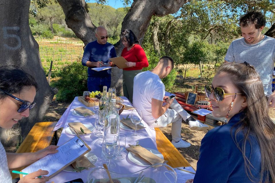 Carvoeiro: Algarve Food Tour in a Winery - Duration and Language Options