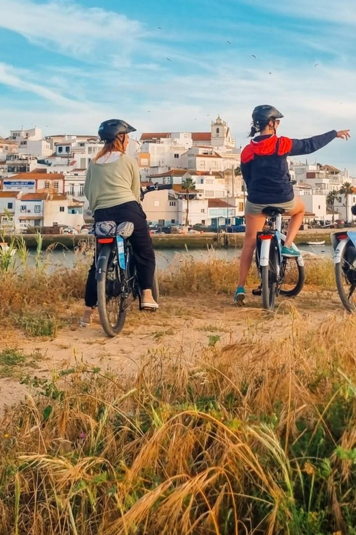 Carvoeiro & Ferragudo: Private Fat Bike Tour - Key Points