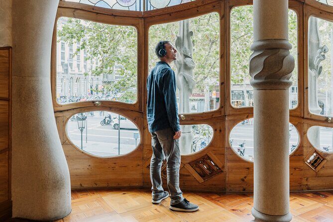 Casa Batlló First Access Insider Tour With Chocolate Breakfast - What to Expect from the Tour