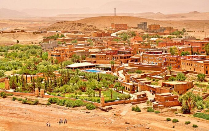 Casablanca: 6 Days Tour Blue City, Fes, Desert & Marrakech - Dades Valley to Marrakech