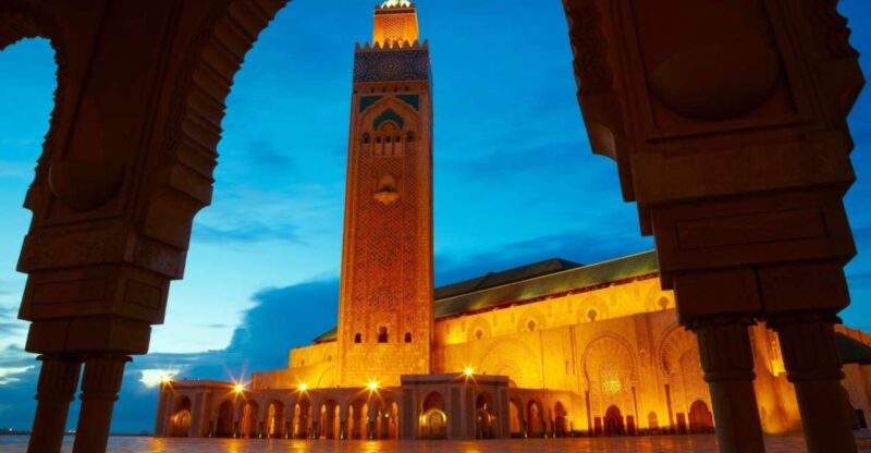 Casablanca by Night - Vibrant Coastline: Ain Diab Promenade
