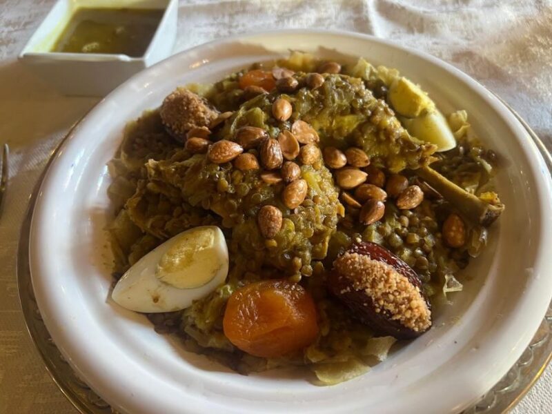 Casablanca City Night Tour and Traditional Moroccan Dinner - Savoring a Moroccan Culinary Delight