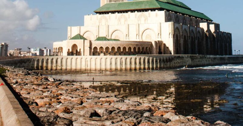 Casablanca Day Tour: Explore the Jewel of Moroccos Coast - Significance of Mohammed V Square