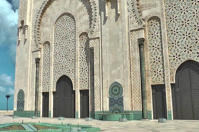 Casablanca Hassan II Mosque Guided Tour With Entrance Ticket - Pricing and Booking Details