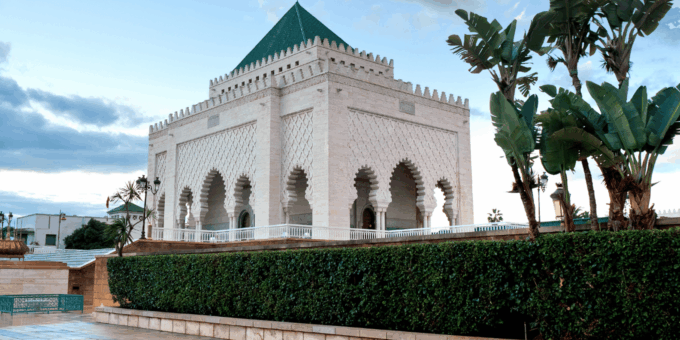 Casablanca & Rabat Full-Day Guided Tour - Scenic Drive Along Corniche