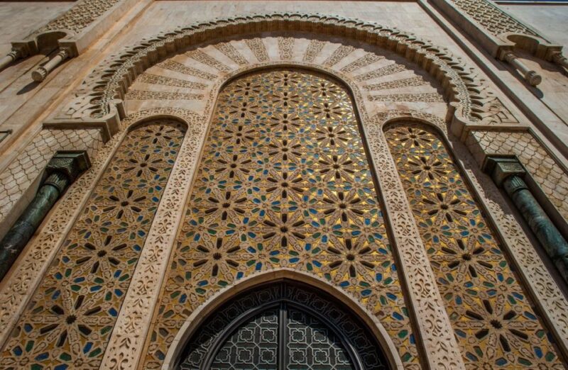 Casablanca: Religions of Morocco With Hassan II Mosque Visit - Architectural Marvels of Notre Dame De Lourdes Church