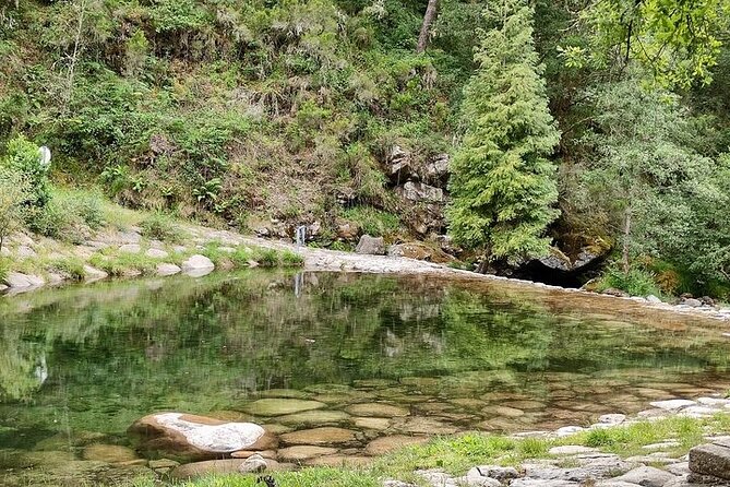 Cascades and Monuments in Serra Da Cabreira - Booking and Cancellation Policy