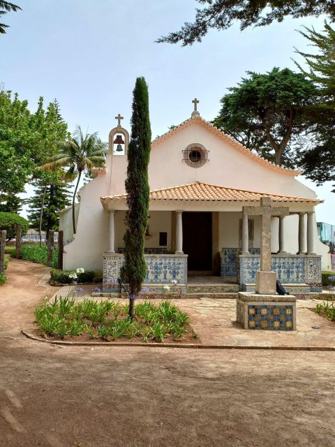 Cascais - Private Tour in English in Lisbon's Suburb - Visit the Citadela Fortress