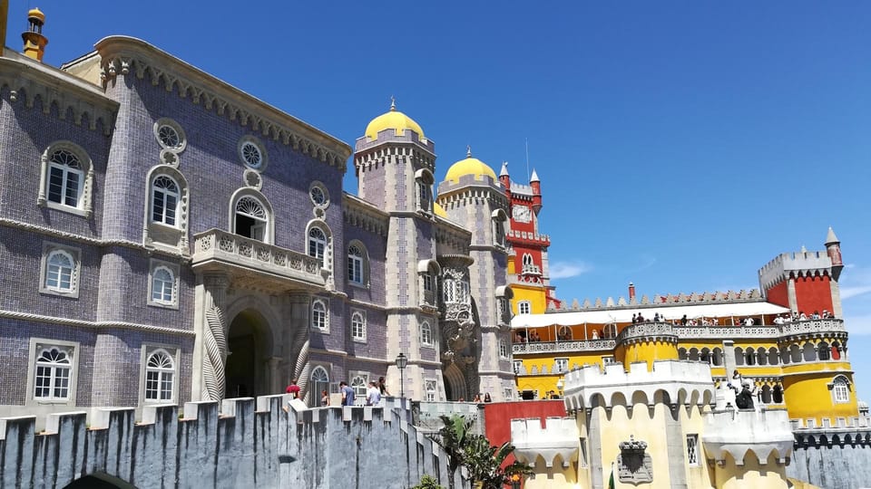 Cascais: Small group tour Sintra & Cabo da Roca & Cascais - Key Points