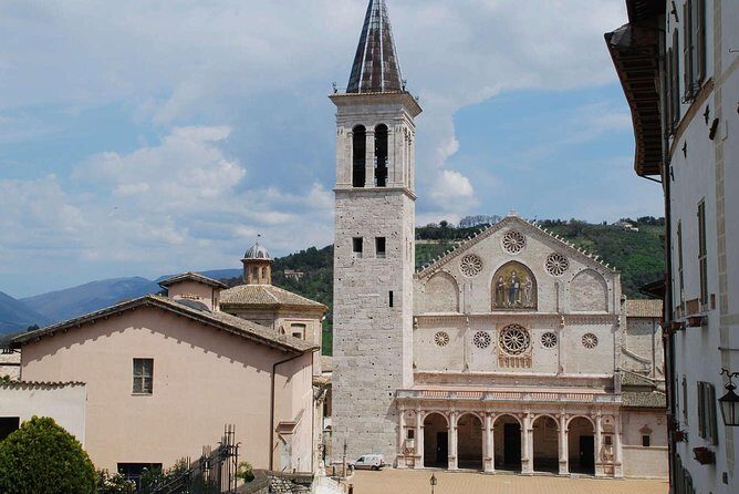 Cascia and Spoleto from Rome: Enjoy a Full-Day Private Tour - An In-Depth Look at the Tour Experience