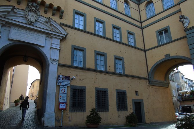 Castelgandolfo Pontifical Villas - Summer Residence of the Pope From Rome - What to Expect