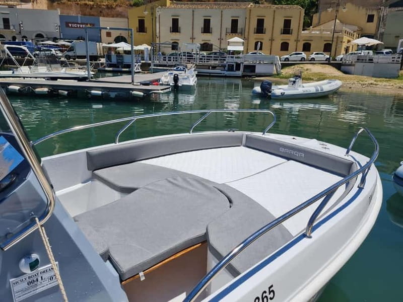 Castellammare del Golfo: Half-Day Boat Rental in July - Key Points