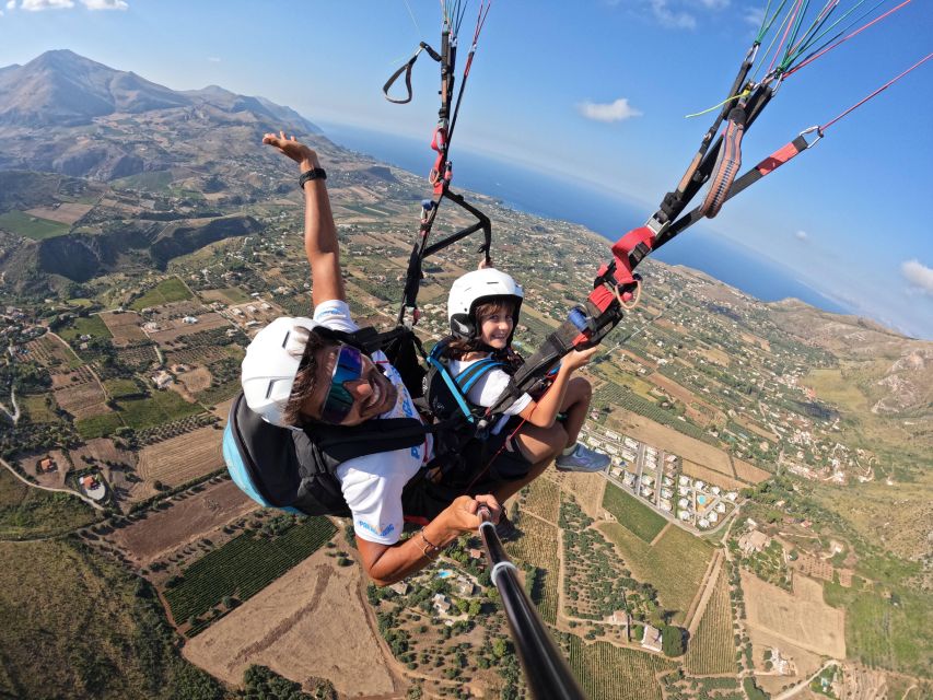 Castellammare Del Golfo: Paragliding Flight and GoPro Video - Pilots Discretion on Flight Time