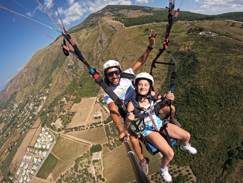 Castellammare Del Golfo: Paragliding Flight and GoPro Video - Recommended Attire