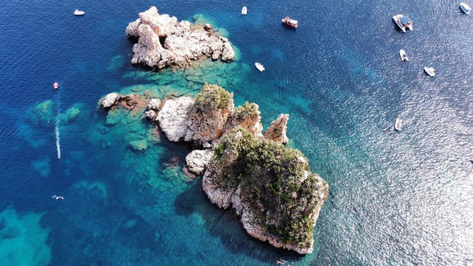 Castellammare Del Golfo: Snorkeling Cruise Day Trip - Snorkeling at Cala Del Leone