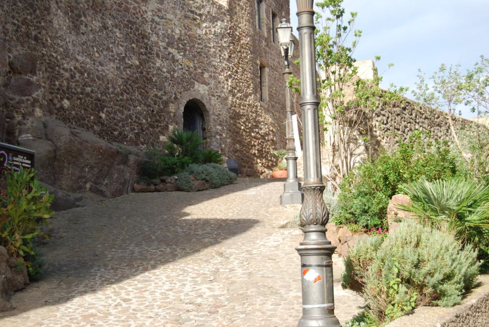 Castelsardo: Basket-Making Workshop and Museum Guided Tour - Local Attractions