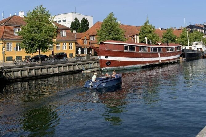 Castle Islands Royal History: A Self-Guided Audio Tour of Slotsholmen - What Travelers Say