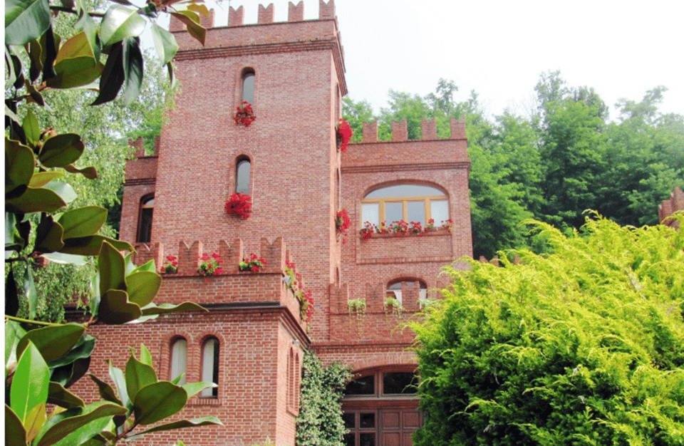 Castle Winery Tour & Tasting Near Lake Maggiore - Wine Selection and Pairings